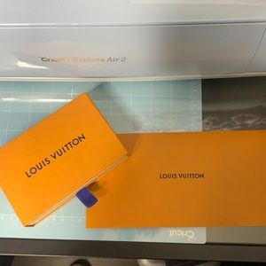 Selling brand new Louis Vuitton Coin Pouch